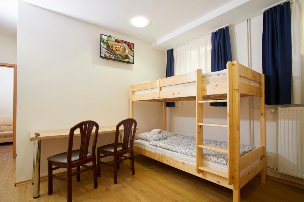 Hostel Delalut Ravne na Koroskem Eksteriør bilde
